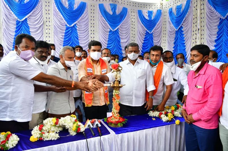 BJP Vice President By Vijayendra Starts campaign In Shira By Election