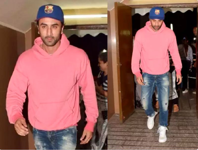5 times Bollywood actors proved PINK is manly dpl