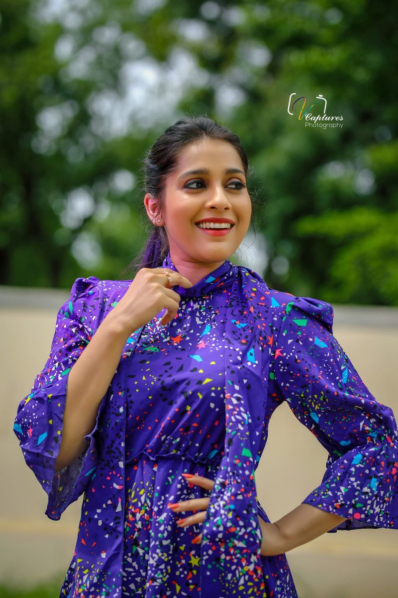 hot anchor rashmi gautam is ready to get marriage arj