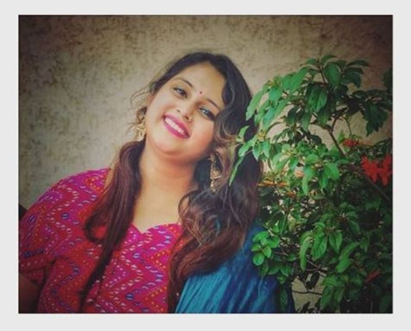 Kannada television actress bhramagantu geetha bharathi bhat received ccb inquiry notice vcs
