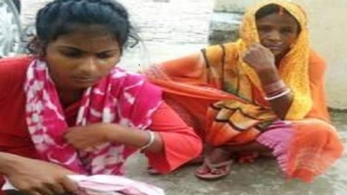 uttar pradesh news bank transaction of rs 9-99 crore in account of girl of ballia family in fear kpr uttar pradesh news bank transaction of rs 9-99 crore in account of girl of ballia family in fear kpr