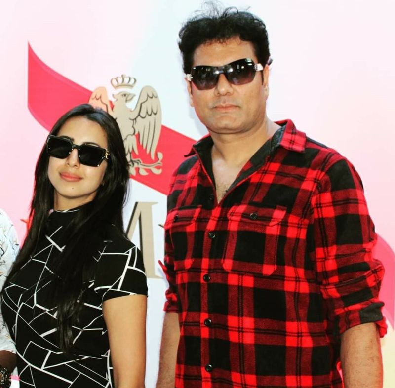 ccb issues notice to Celebrity Dog Breeder Satish Cadaboms who had close contact with Sanjjanaa Galrani dpl