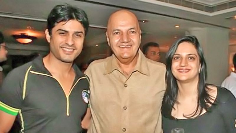 Bollywood Actor Prem Chopra daughters and his Family Members KPG