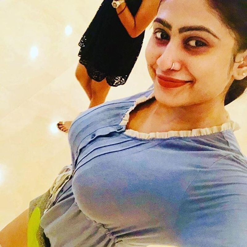 Netizens troll on Srilankan Actress queen Piumi Hansamali videos