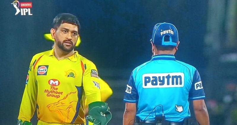 ipl 2020 rr vs csk umpires recall tom curran Dhoni loses cool Controversy