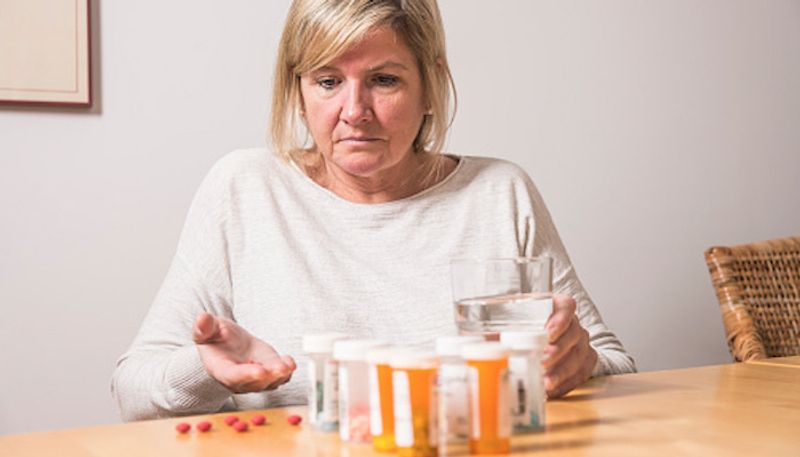 Check out the demerits of self-medication before practising it-snj