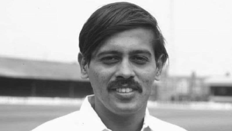 Former cricketer Srinivas Venkataraghavan once lost his heart to dreamgirl Hema Malini RCB