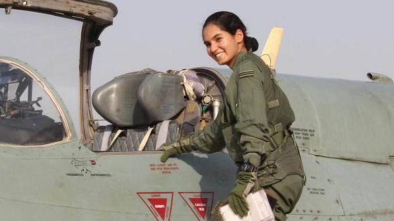 first woman fighter pilot of indian air force