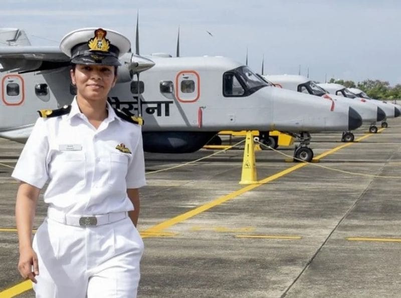 first woman fighter pilot of indian air force
