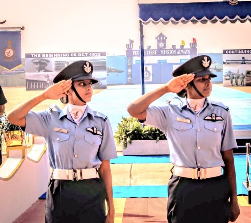 first woman fighter pilot of indian air force