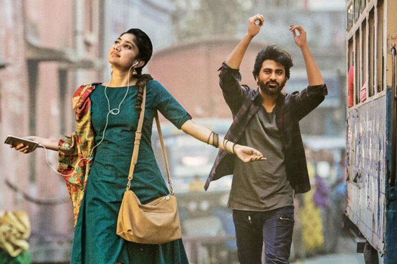 When Sai Pallavi turned Bengali and celebrated Durga Puja in Kolkata RCB
