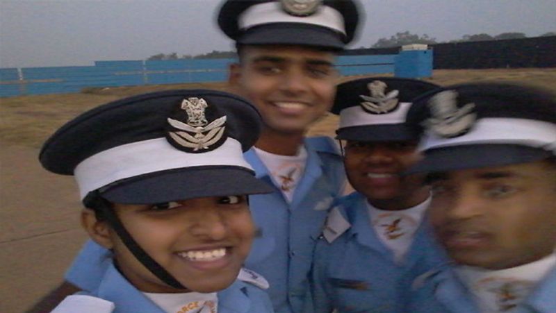 shivangi singh became the first female pilot of rafale squadron