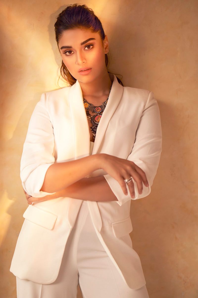 saiee manjrekar selected in major the movie as key role