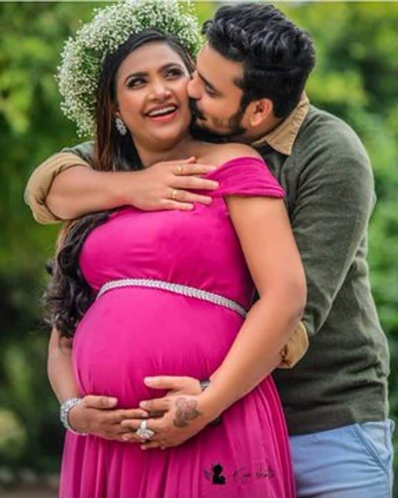 After Baby Birth Myna nandhini again joint Shooting video going viral