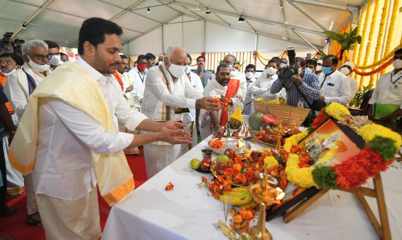 AP CM Jagan along with Karnataka CM Yadiyurappa at Tirumala