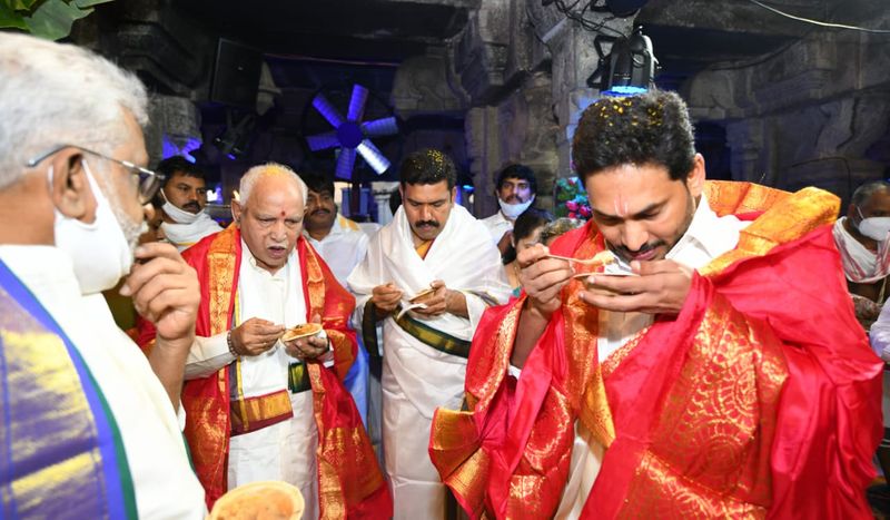AP CM Jagan along with Karnataka CM Yadiyurappa at Tirumala