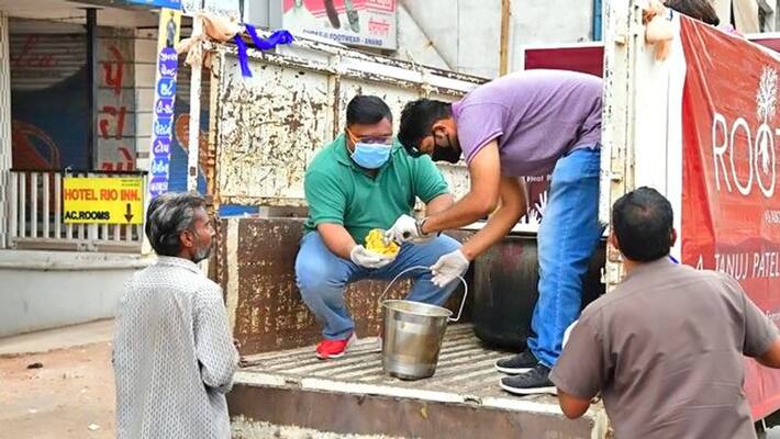 USA return Tanuj helped poor people in lockdown USA return Tanuj helped poor people in lockdown
