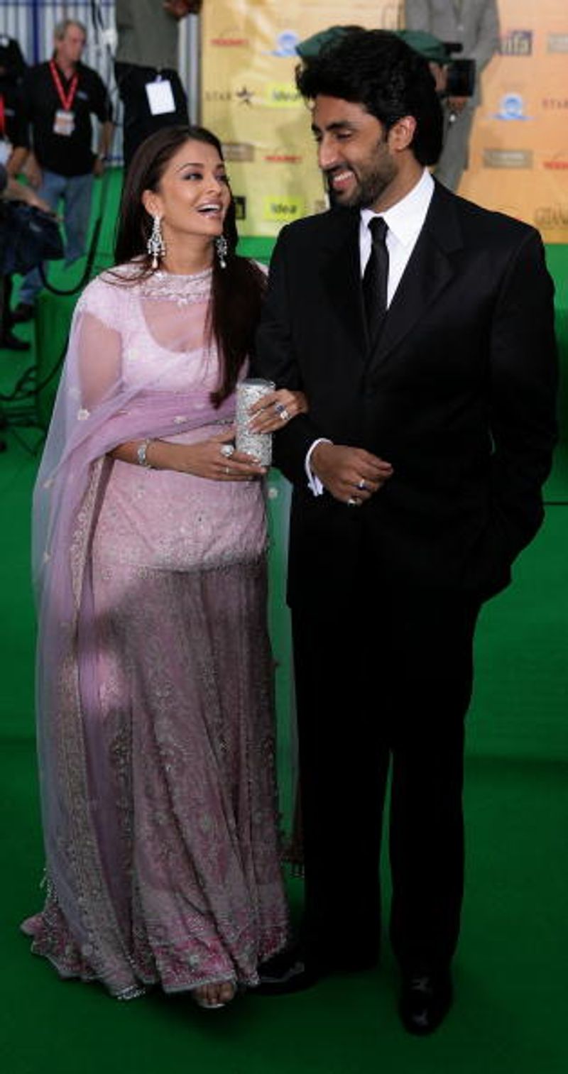 When Aishwarya Rai was addressed as Mrs Bachchan for the first time this was her reaction dpl
