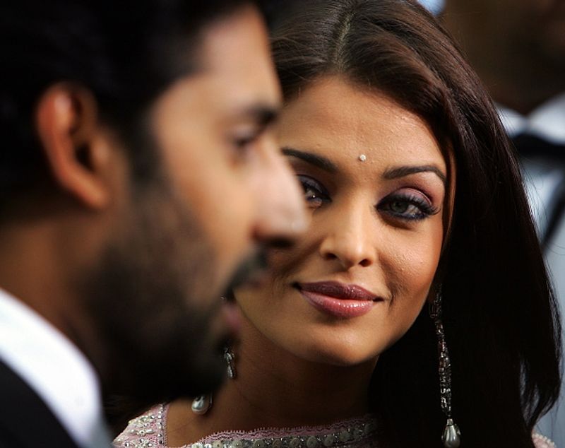 When Aishwarya Rai was addressed as Mrs Bachchan for the first time this was her reaction dpl