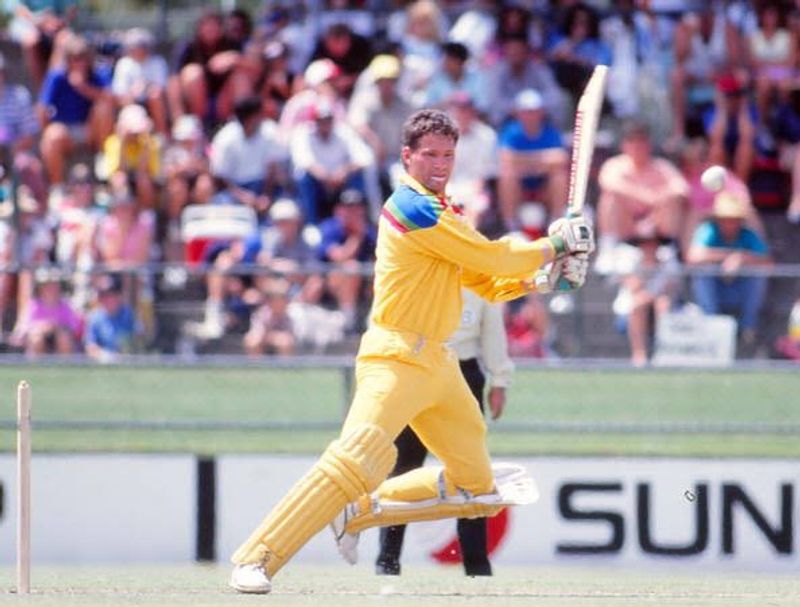 Cricketing world left shockedby death of former Australia batsman and commentator Dean Jones