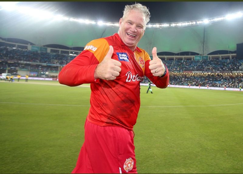 Cricketing world left shockedby death of former Australia batsman and commentator Dean Jones