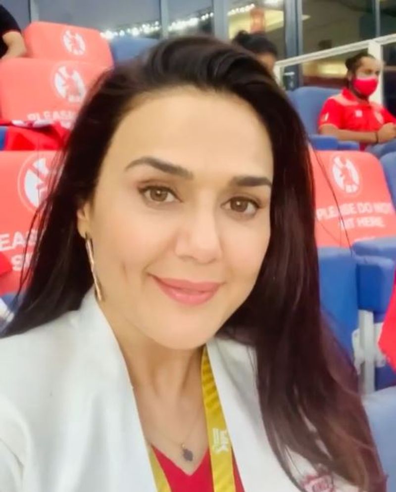 Preity Zinta celebrates in his style after Kings XI Punjab beat RCB in IPL 2020 spb