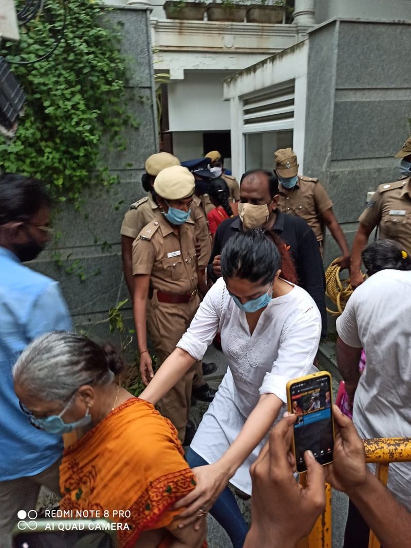 fans and celebrities last respect for spb body photo gallery