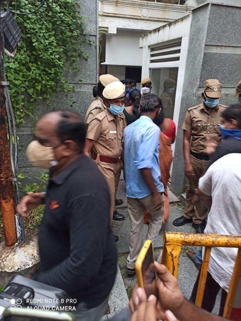 fans and celebrities last respect for spb body photo gallery