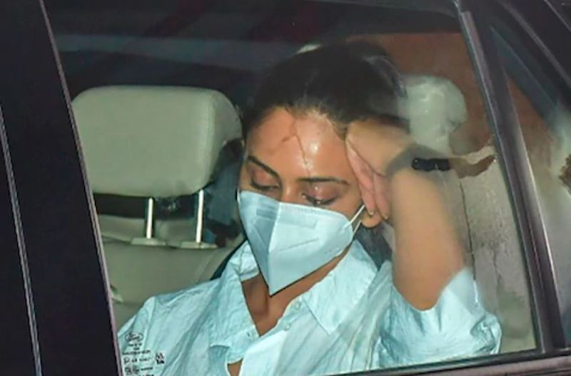 दोपहर 3:05 बजे रकुल प्रीत सिंह पूछताछ के बाद अपने घर पहुंची। एनसीबी ने आज उनसे पूछताछ की थी।
