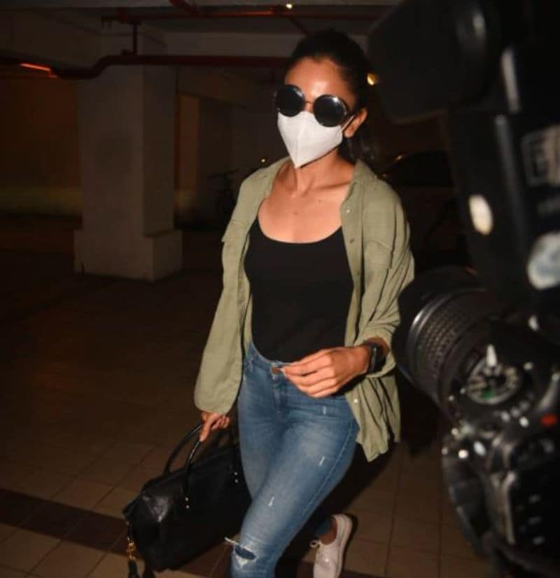 Fashion decoded: Deepika Padukone to Sara Ali Khan to Ragini Dwivedi, looks sported by actresses at NCB office-SYT