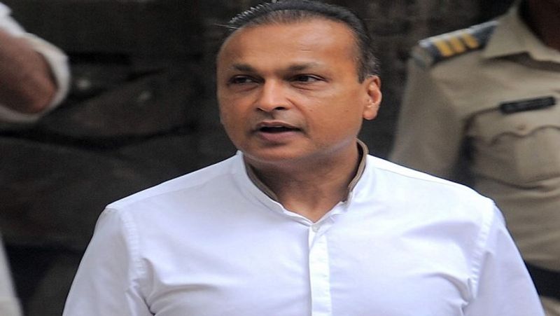 सुनवाई के बाद दोनों पक्षों के आए बयान
यूके की कोर्ट में चली इस सुनवाई के बाद अनिल अंबानी के प्रवक्ता ने कहा कि वे हमेशा से सामान्य जिंदगी जीते हैं, लेकिन उनकी लाइफस्टाइल के बारे में तरह-तरह की अफवाहें उड़ती रहती हैं। वहीं, इंडस्ट्रियल एंड कमर्शियल बैंक ऑफ चाइना, एक्सपोर्ट एंड इम्पोर्ट बैंक ऑफ चाइना और चाइना डेवलपमेंट बैंक ने बयान जारी करके कहा कि वे अनिल अंबानी के खिलाफ सभी कानूनी विकल्पों का इस्तेमाल करेंगे। 