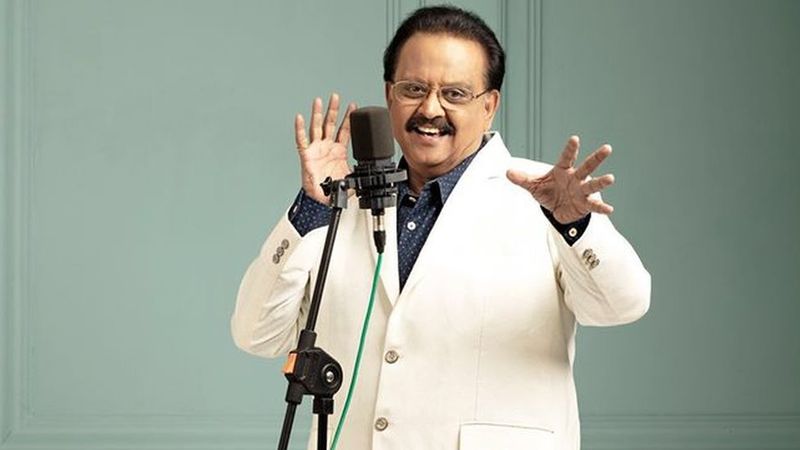 ipl 2020 csk players pay tribute to dean jones and s p balasubrahmanyam