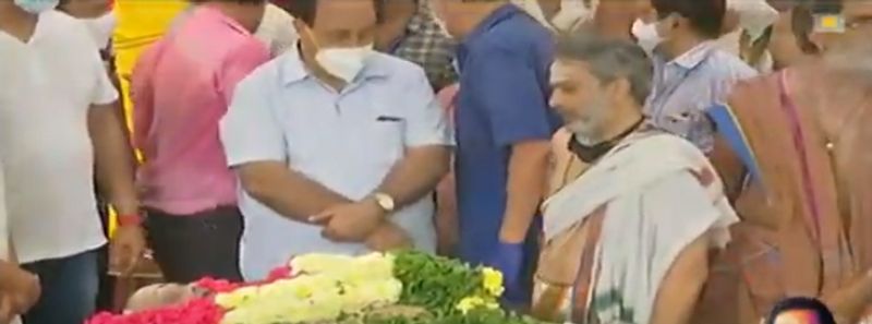 SP Balasubrahmanyam Funeral unseen Tearful photos