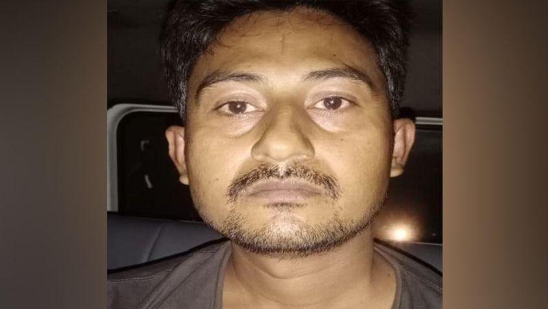 पुलिस उन व्यापारियों के बारे में भी पड़ताल कर रही है, जिनके जरिये आरोपी नकली घी बाजार में खपाता था।
