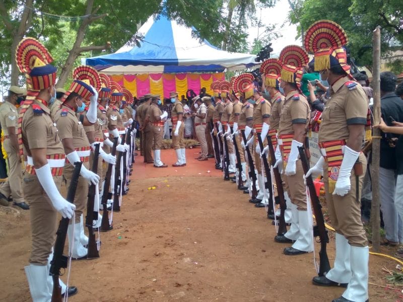 Legendary singer SP Balasubrahmanyam laid to rest with full state honours; fans, industry bids teary adieu-dnm