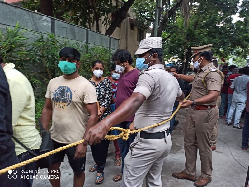 vijay and arjun reached chennai red hills where spbs last rites took place