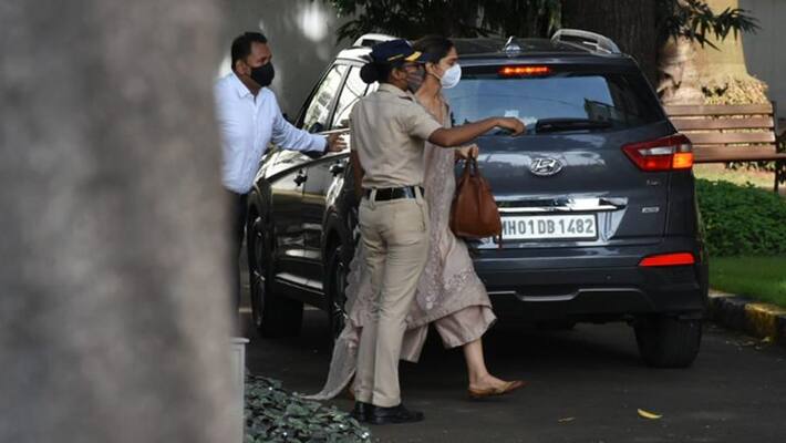 Deepika Padukone leave Narcotics Control Bureau zonal office Deepika Padukone leave Narcotics Control Bureau zonal office