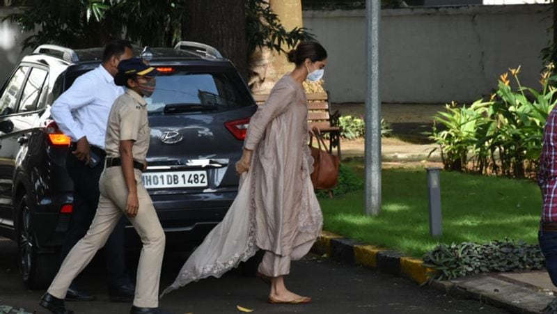 Fashion decoded: Deepika Padukone to Sara Ali Khan to Ragini Dwivedi, looks sported by actresses at NCB office-SYT