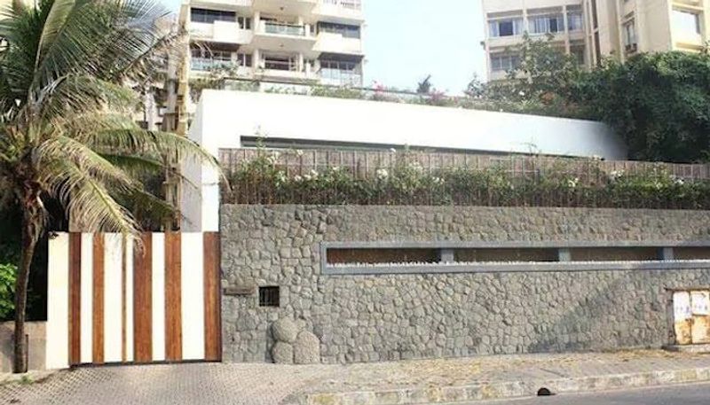 Farhan Akhtar
Farhan's bungalow named Vipassana is spread around 10,000 sq feet in Bandra. He bought this property in 2009 which is also close to his mother Honey Irani's residence.