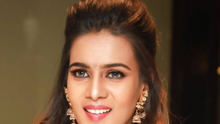 actress meera mithun got bail for mkb nagar case actress meera mithun got bail for mkb nagar case