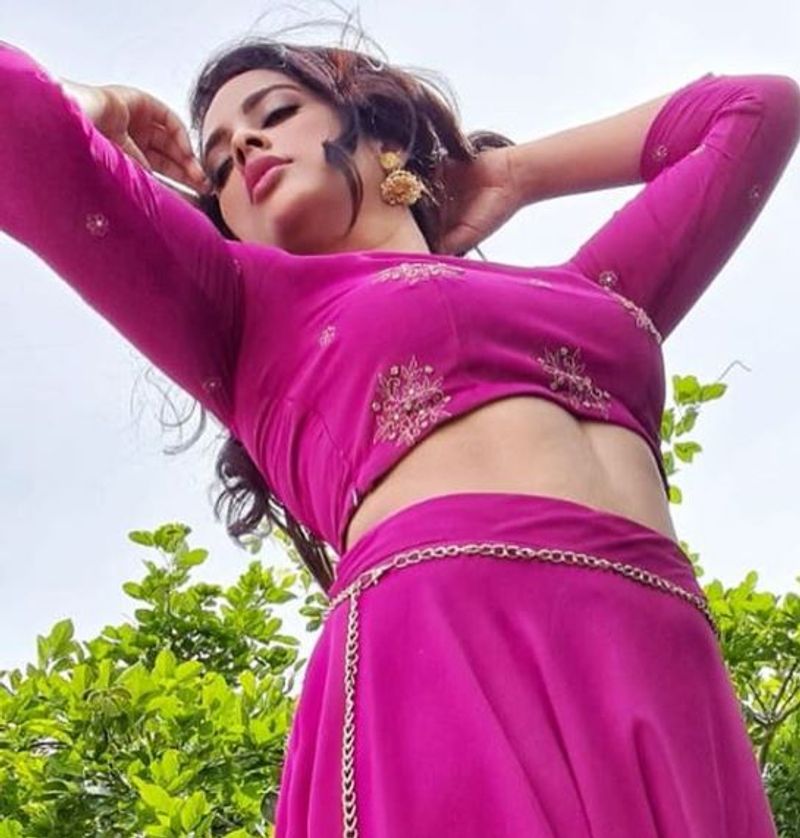actress nandita swetha latest glamour photo shoot