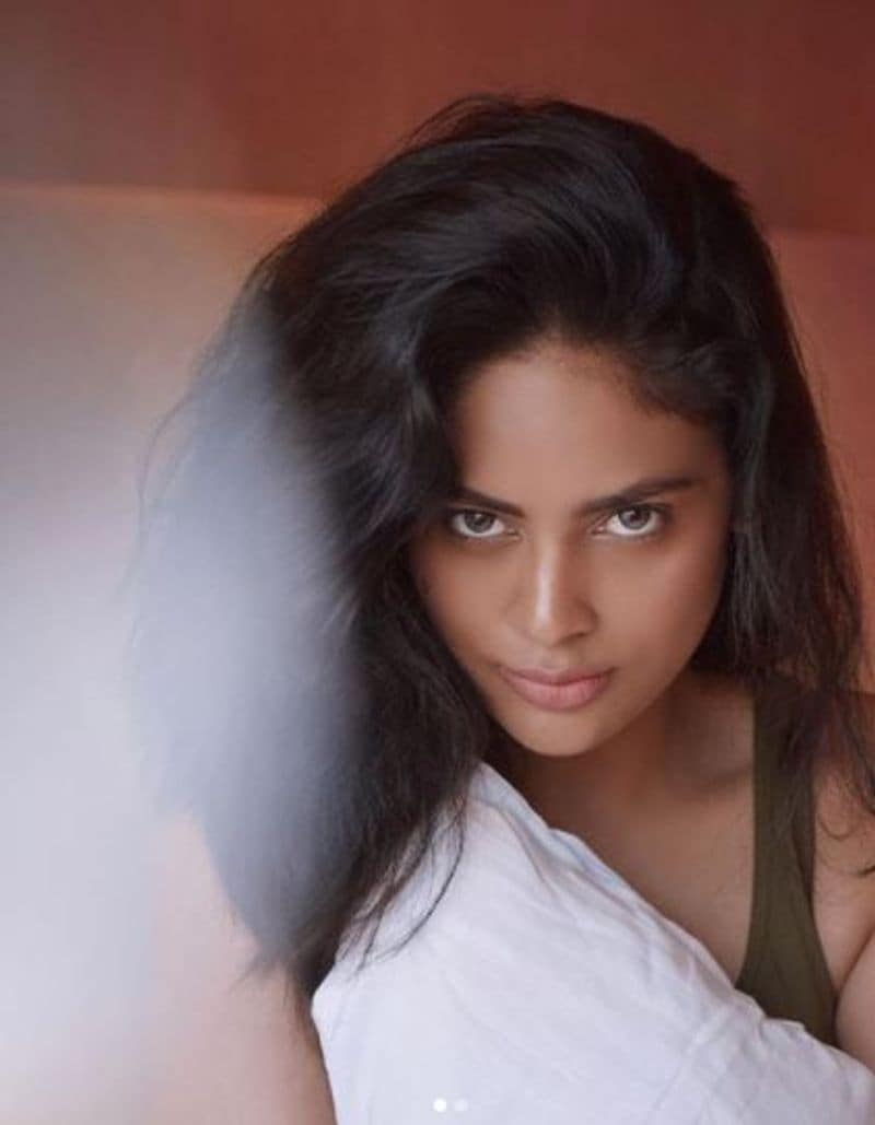 actress nandita swetha latest glamour photo shoot