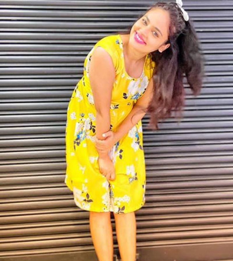actress nandita swetha latest glamour photo shoot