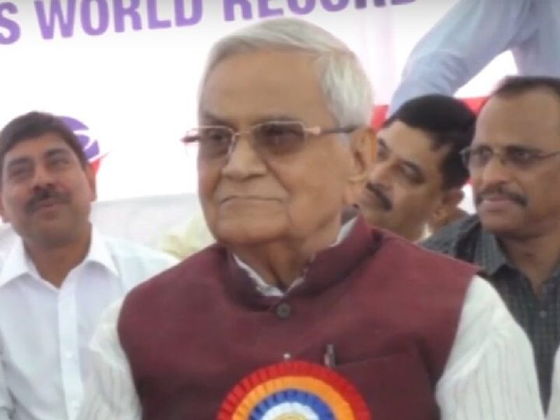 साल 1953 में पटना में एक साधारण दवा दुकान से अपने संघर्ष की शुरुआत की। सात साल बाद ही 1960 में उन्होंने फार्मास्युटिकल्स डिस्ट्रिब्यूशन फर्म "मगध फार्मा" की नींव डाली और जल्द ही डिस्ट्रीब्यूटर बन गए।
(फाइल फोटो)