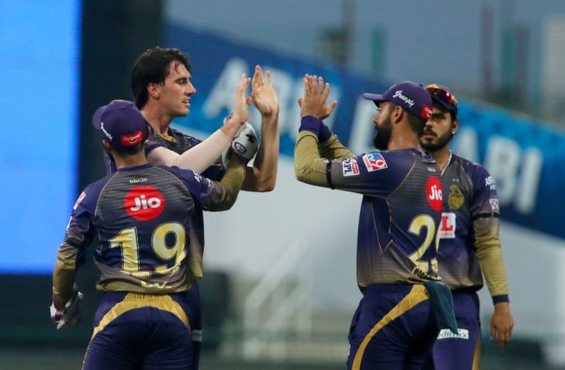 kkr beat sunrisers hyderabad by 7 wickets in ipl 2020