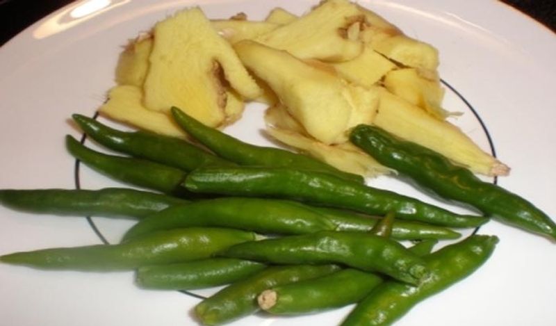 Green chilis could bring health if eaten in a proper way