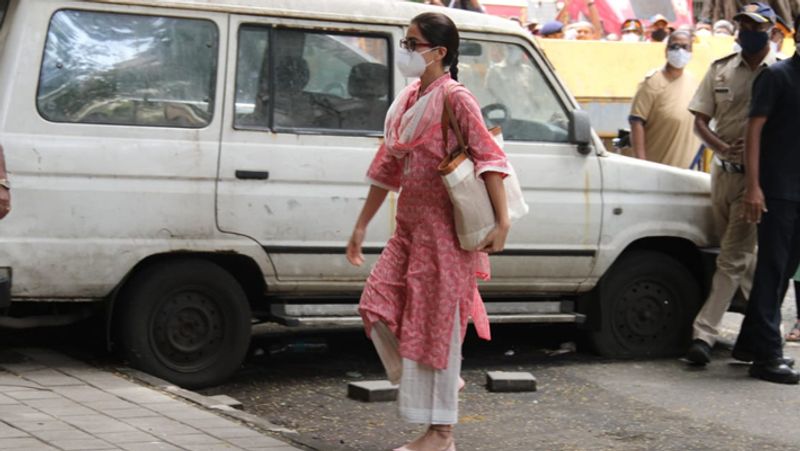 As Sara Ali Khan gets questioned by NCB Saif Ali Khan stays in Delhi