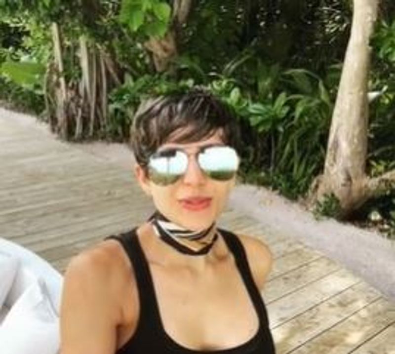 Mandira Bedi is chilling like a villain in the Maldives and her latest post on Instagram proves it