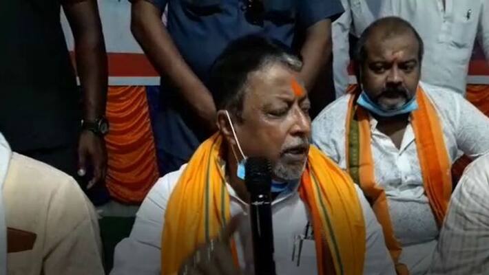 ED sends notice to BJP vice-president Mukul Roy seeking documents of his properties-dbr ED sends notice to BJP vice-president Mukul Roy seeking documents of his properties-dbr