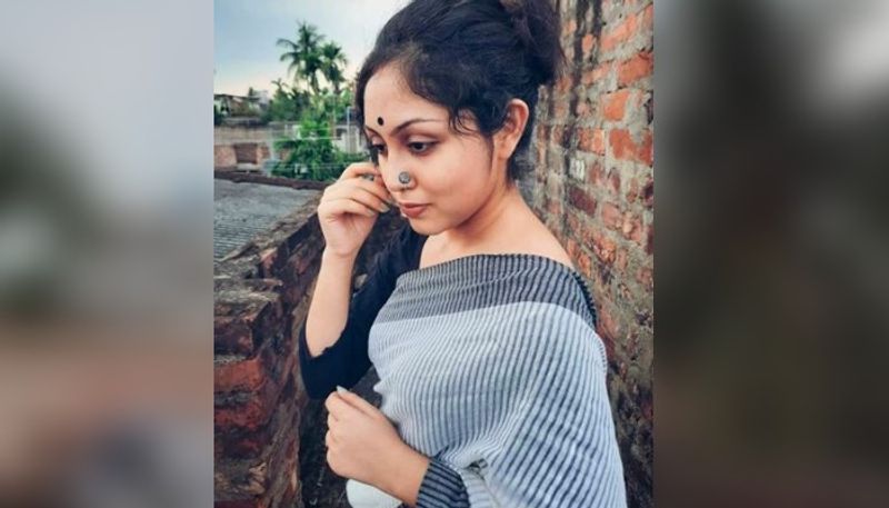 Sreemoyee serial actress Aishi Bhattacharya dons a bold look ADB